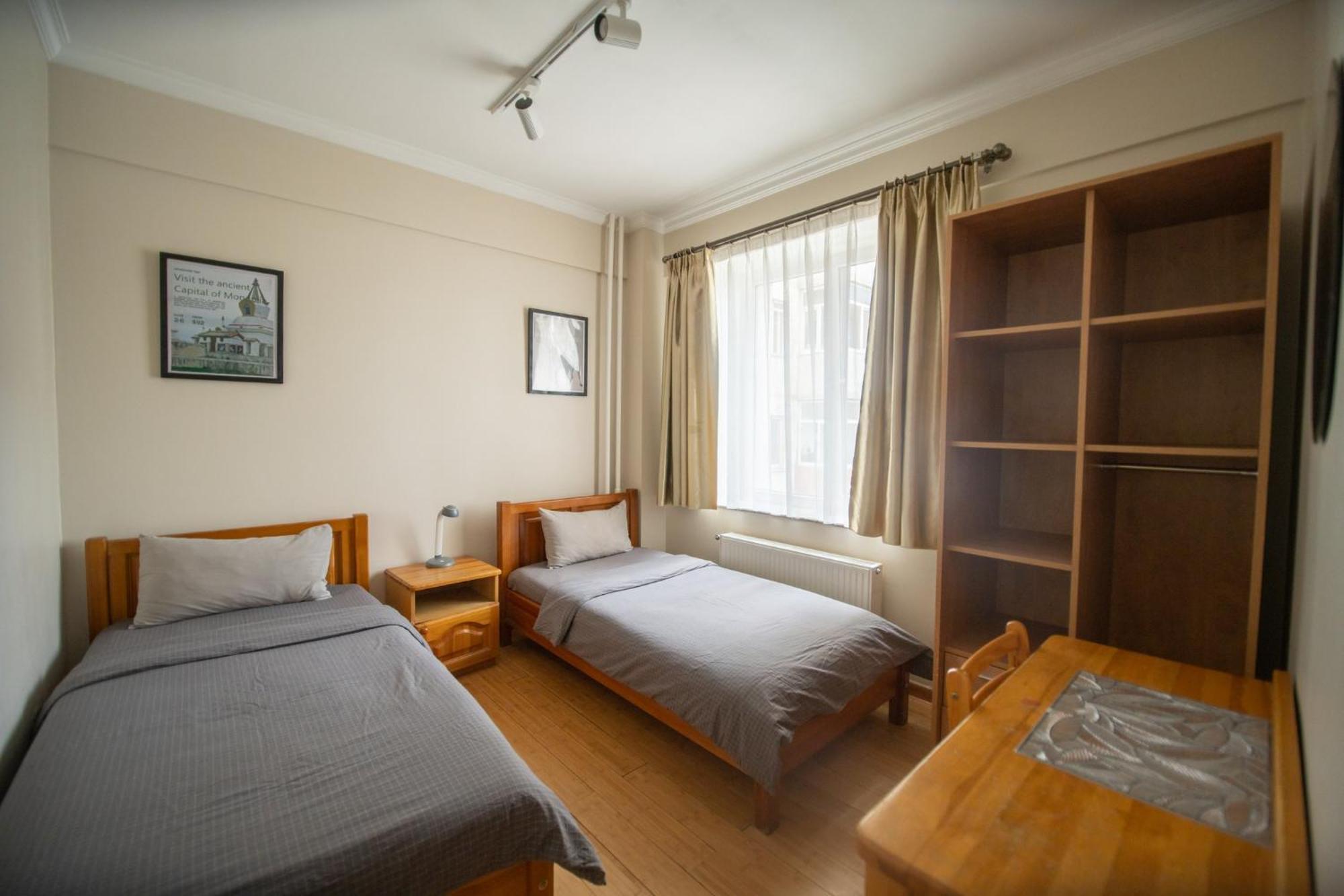 אולן בטור Zaya Hostel מראה חיצוני תמונה