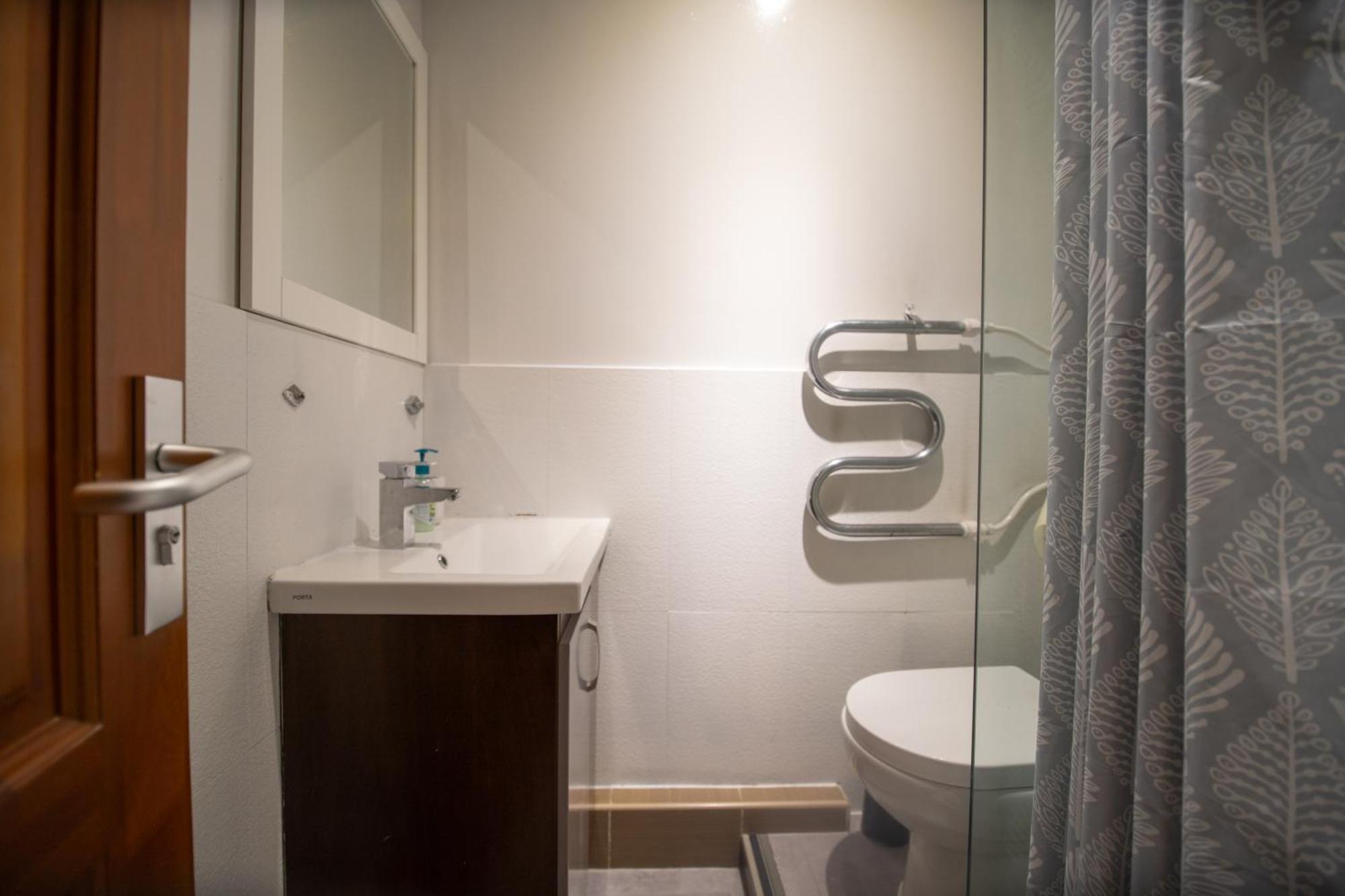 אולן בטור Zaya Hostel מראה חיצוני תמונה