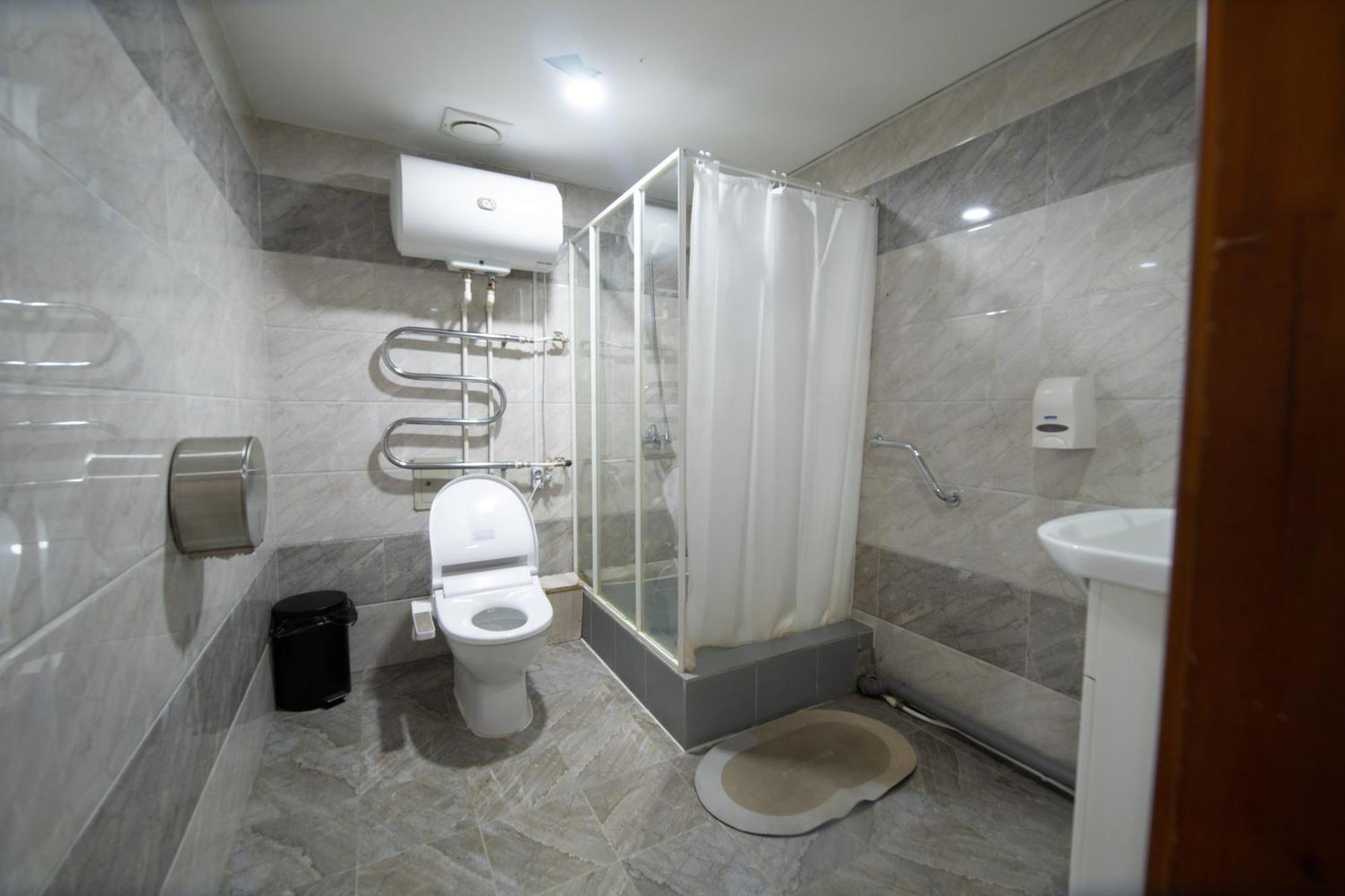 אולן בטור Zaya Hostel מראה חיצוני תמונה