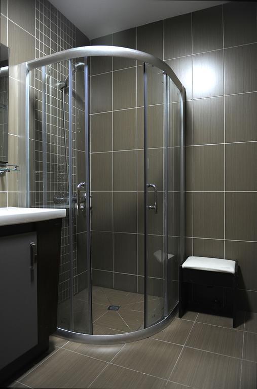 אולן בטור Zaya Hostel מראה חיצוני תמונה